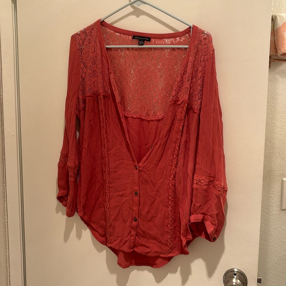 American Eagle lace back top